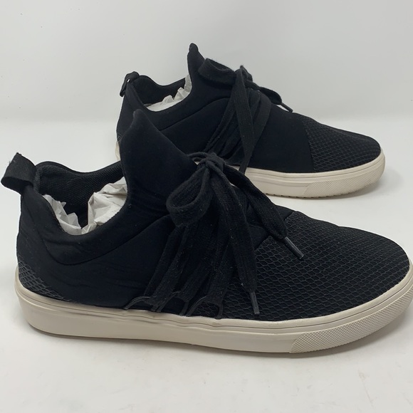 Steve Madden Lancer Sneaker in Black, 8M - Picture 4 of 9